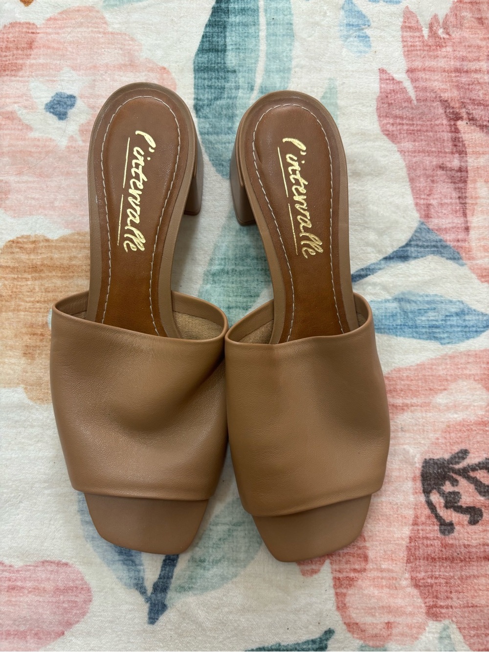 L’intervalle Tan Block Heel Mules | Size 8